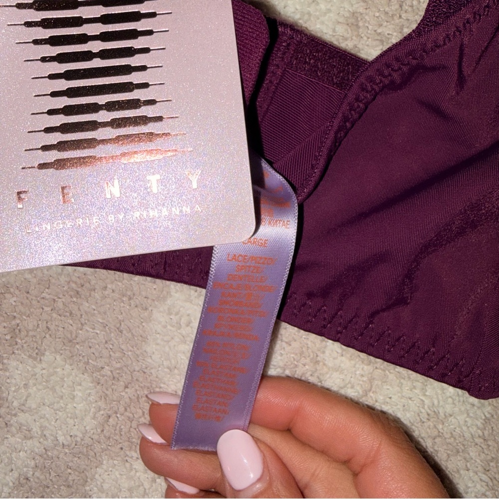 Tagged by Savage High-Neck Bralette in purple LARGE NWT - Picture 5 of 6